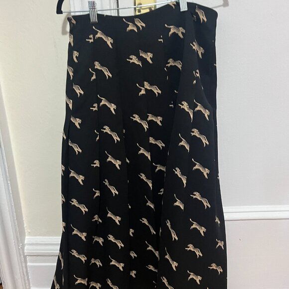Dian von Furstenberg Skirt with tiger print and pleats - Picture 3 of 3